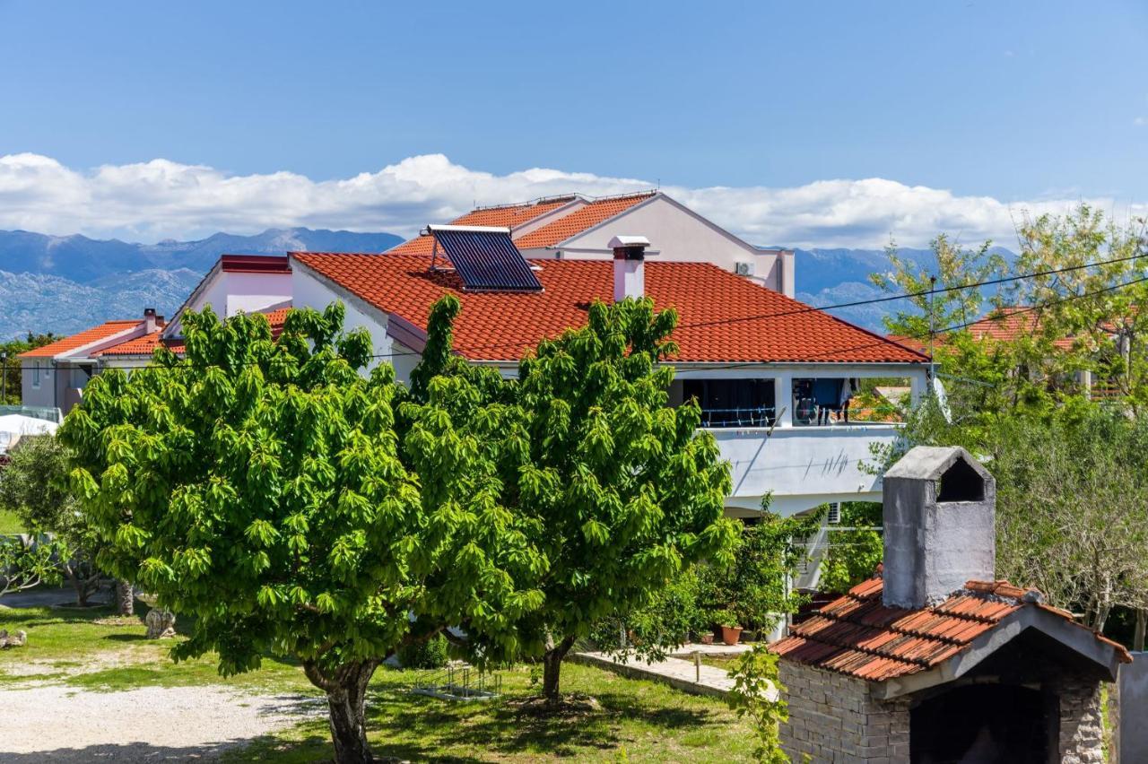 Apartments With A Parking Space Nin, Zadar - 10414 エクステリア 写真