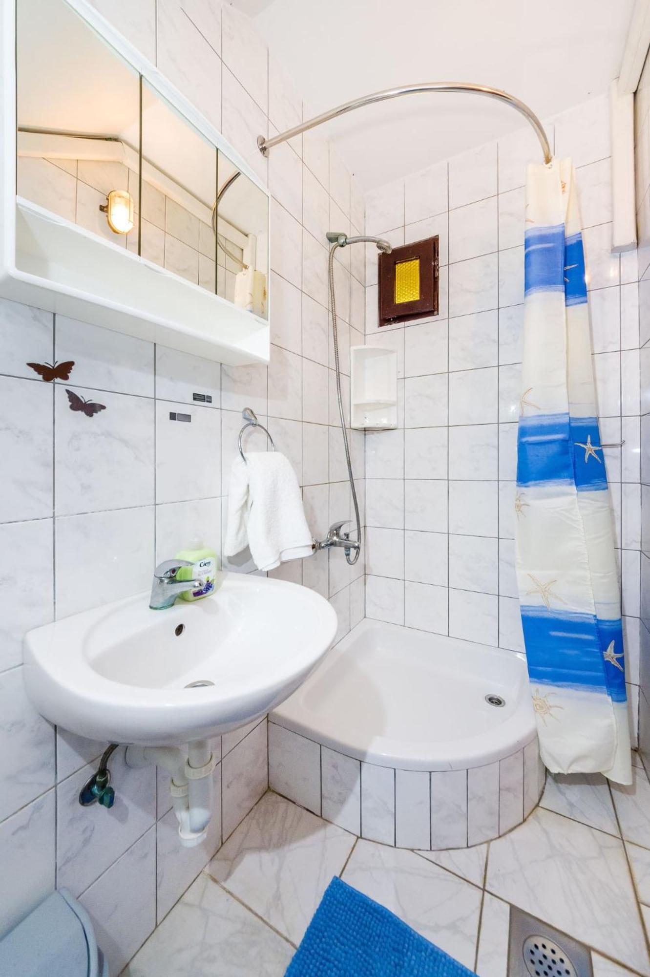 Apartments With A Parking Space Nin, Zadar - 10414 部屋 写真